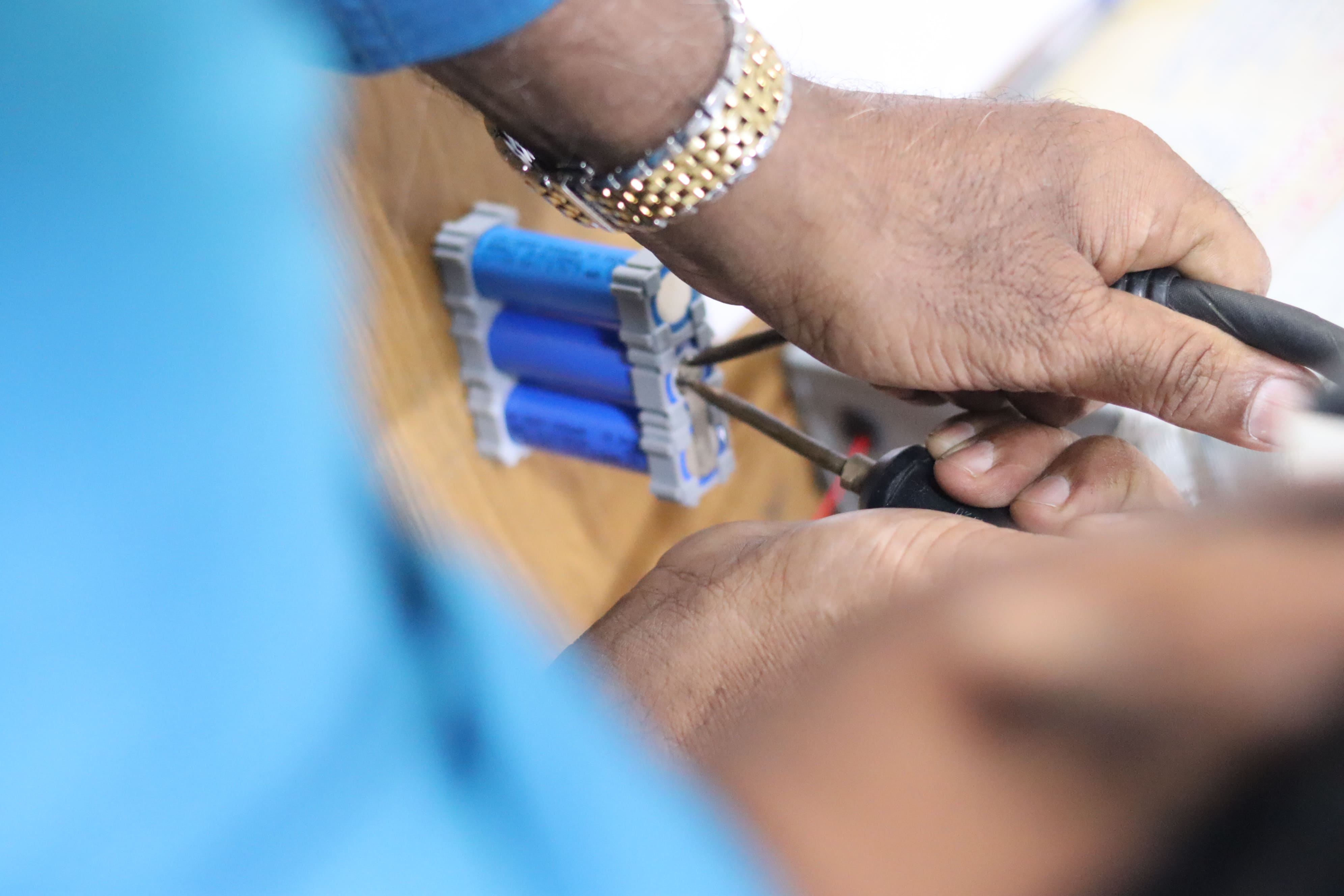 Lithium battery workshop