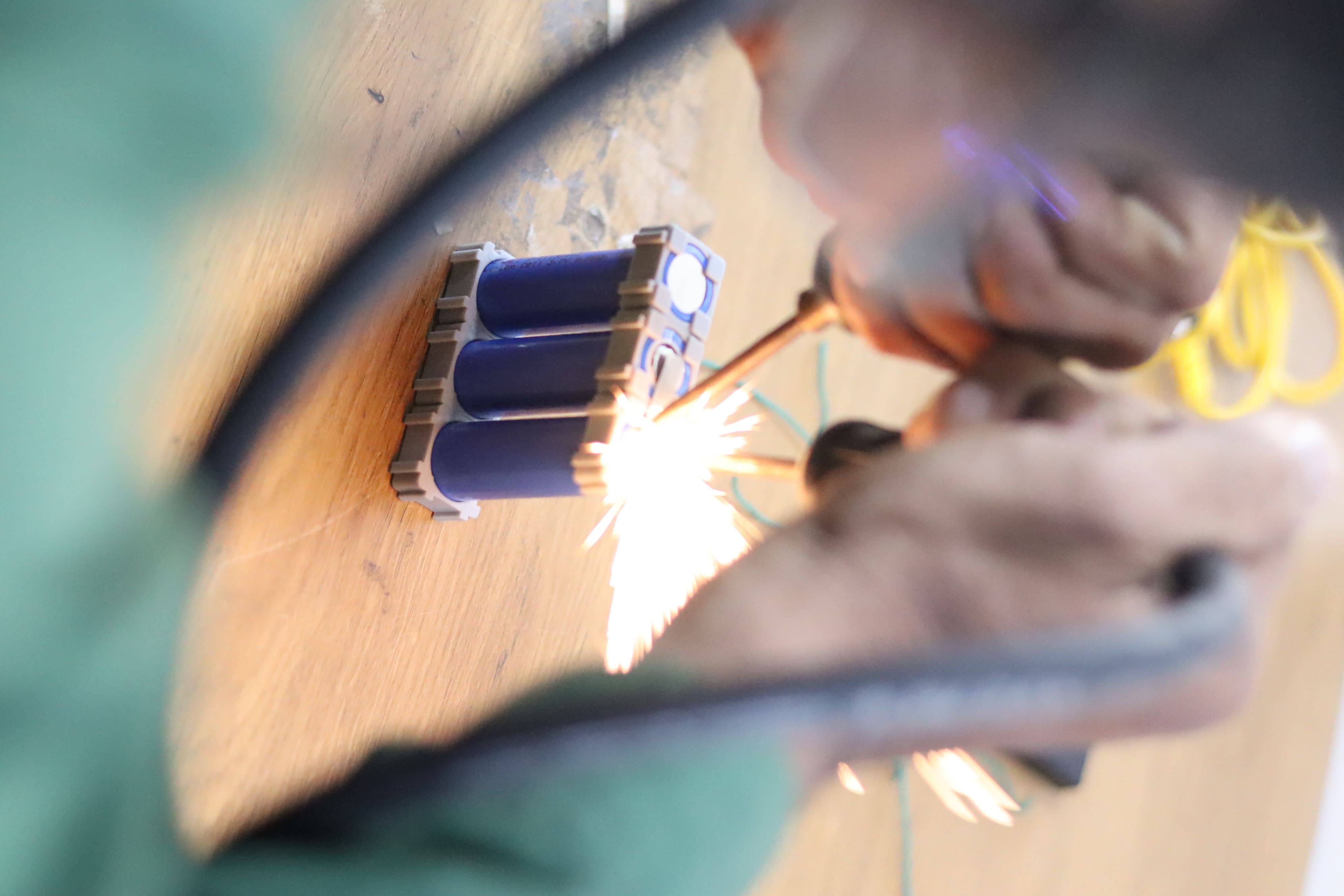 Lithium battery workshop