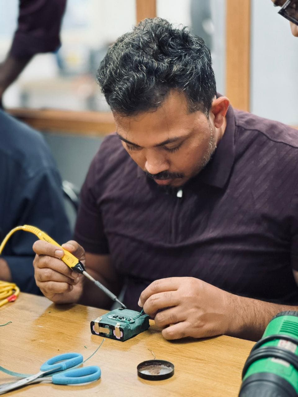 Lithium battery workshop